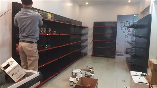 Giá kệ siêu thị màu đen - Nhà máy sản xuất giá kệ siêu thị thành đạt
